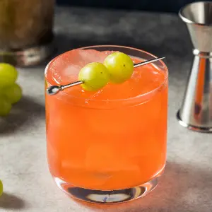 The Enzoni: Bitter Red Meets Bright Citrus