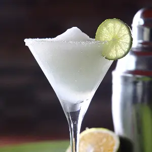 The White Lady Cocktail: Silky Citrus Refinement
