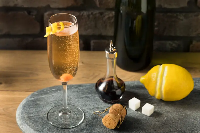 Champagne Cocktail: A Timeless Elegance