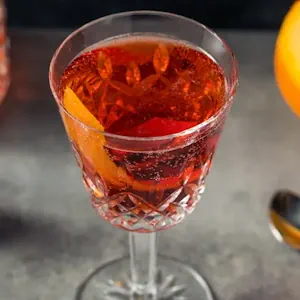 The Negroni Sbagliato: A Sparkling Twist on a Classic