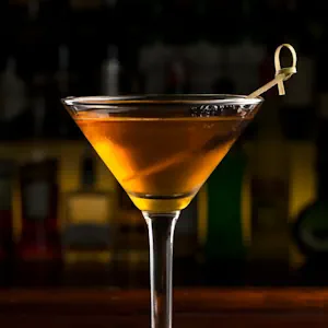 The Rob Roy: A Scotch-Infused Salute to a Scottish Hero