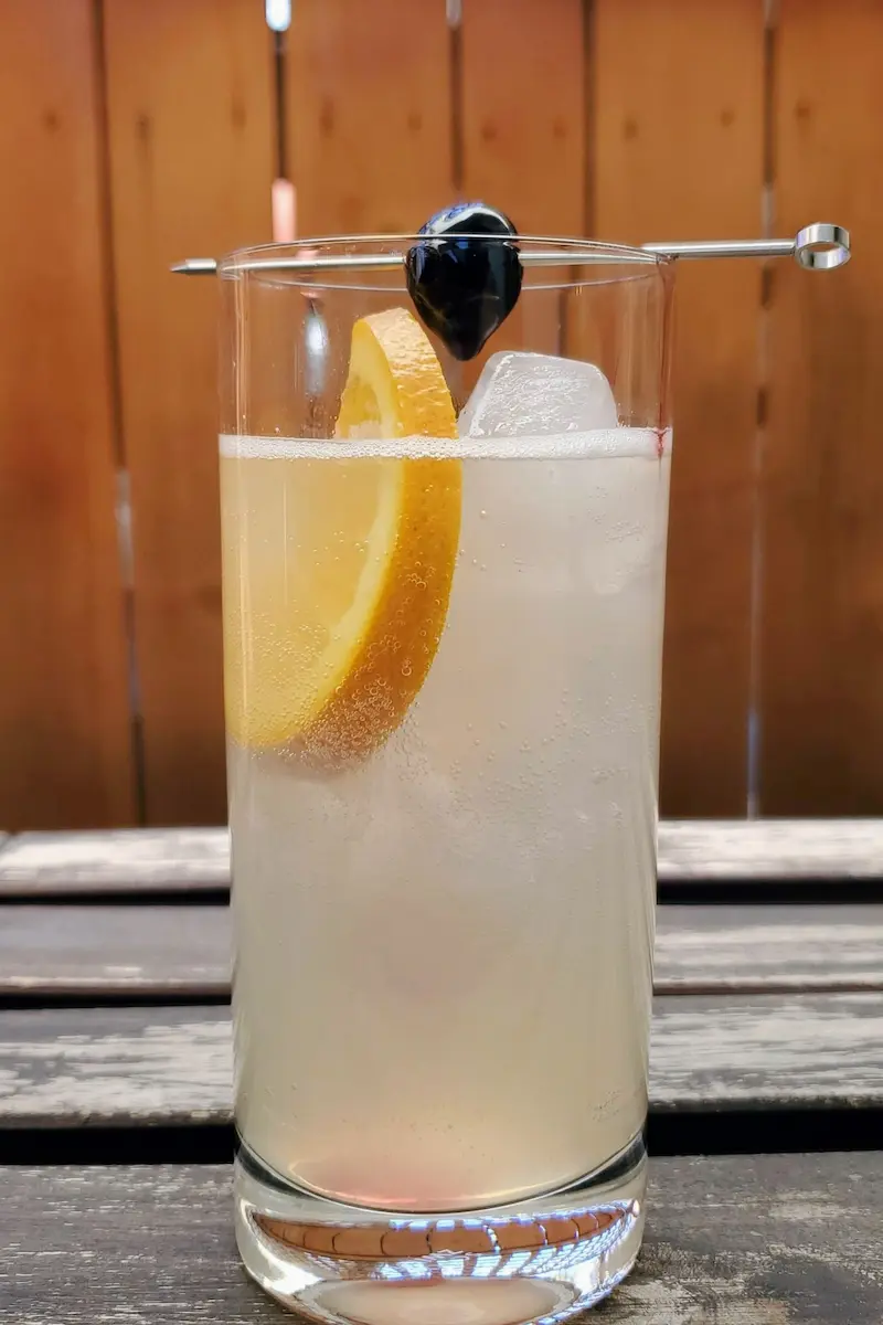 Tom Collins: The Quintessential Summer Refresher